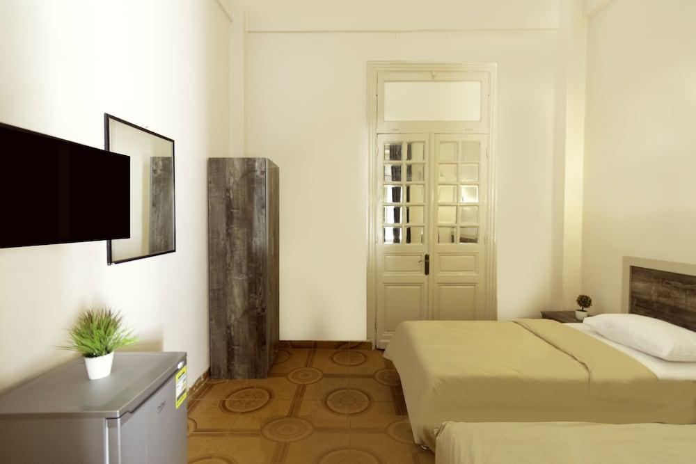 The Australian Hostel Каир Экстерьер фото